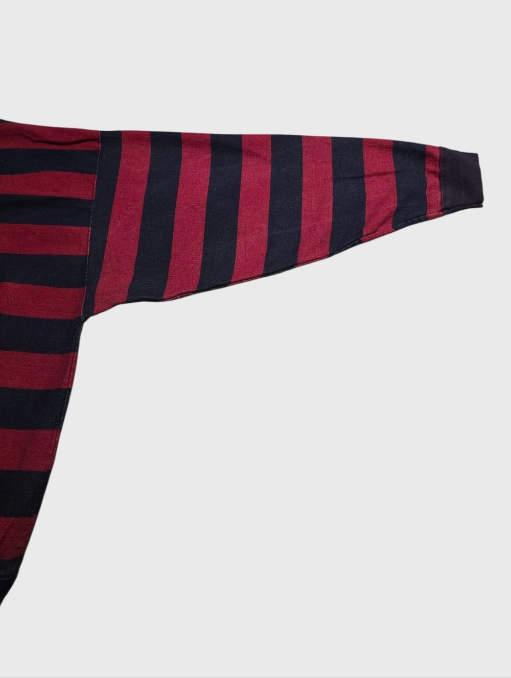 Vtg 90's Structure Active Wear Men's XL Red/Blue Crest Crewneck Sweatshirt Rugby - Picture 4 of 9
